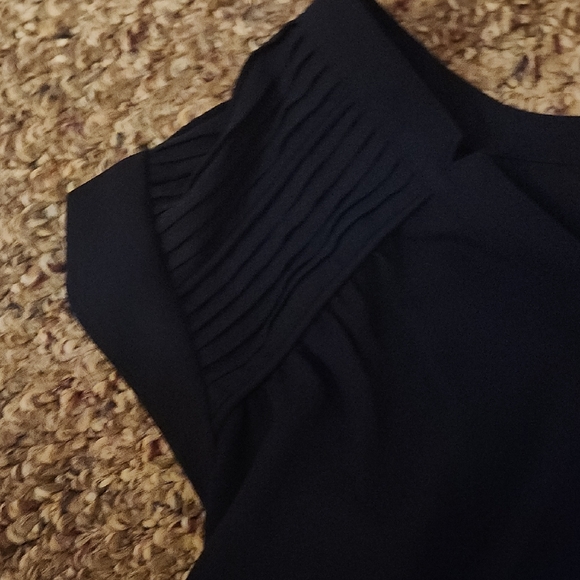 DR2 Women's Navy Blouse - Picture 4 of 4